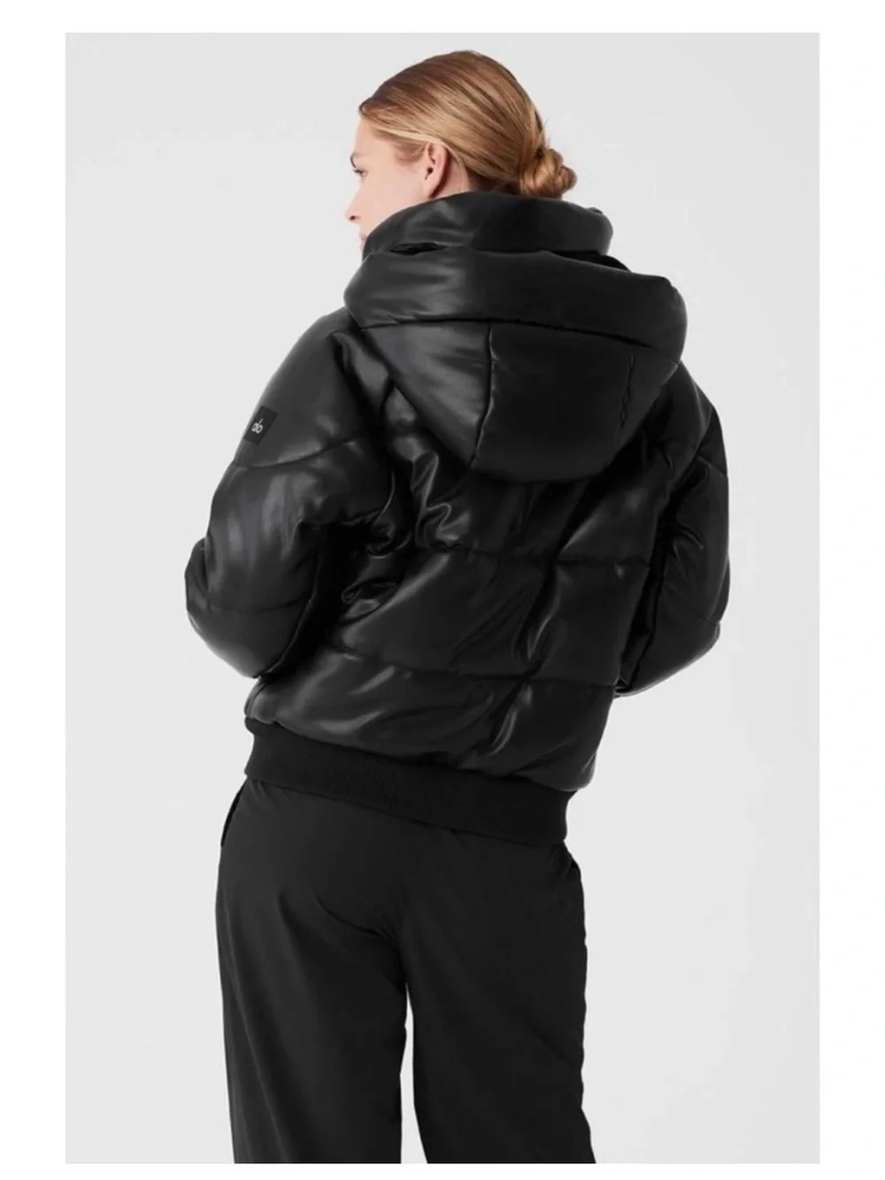 ALO Yoga Women's Black Hooded Puffer Jacket